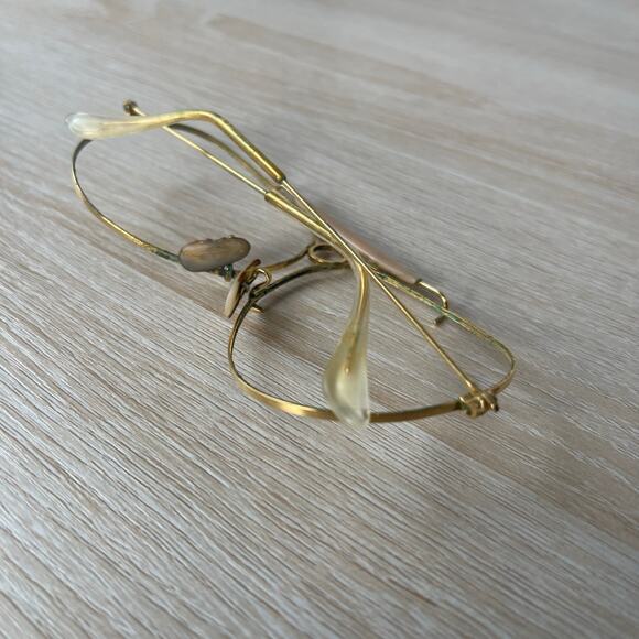 Vintage B&L Ray-Ban Bullet Hole Shooter Aviator Sunglasses FRAMES ONLY Gold - Picture 3 of 8